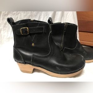 Authentic No. 6 hand-made Buckle Boot Clogs size 40